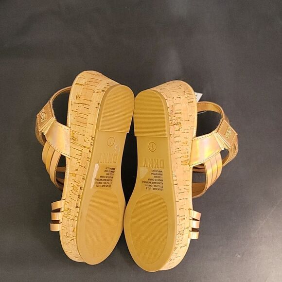 BRAND NEW DKNY KIDS AMBER LYNN PLATFORM WEDGE SANDAL G1 - Picture 12 of 15